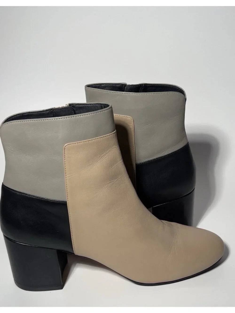 Cole Haan Colorblock Leather Booties Women’s 8.5B Side Zip Block Heel